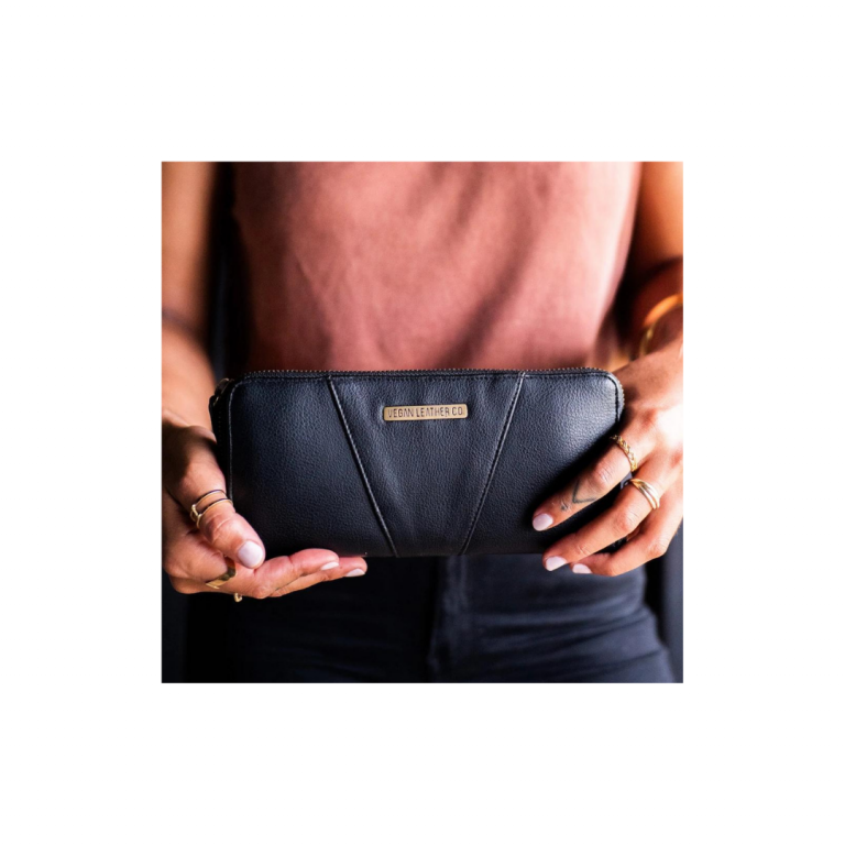 Angelou_Cactus_Night_Front_1024x1024